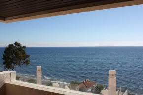 105 - Two-Bedroom Beach Apartment